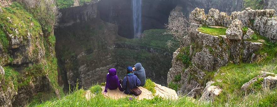 baatara gorge waterfall